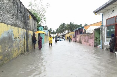 ބޯކޮށް ވާރޭވެހި، ތިމަރަފުށީގެ ބޮޑު ބައެއް ފެނު އަޑީގައި