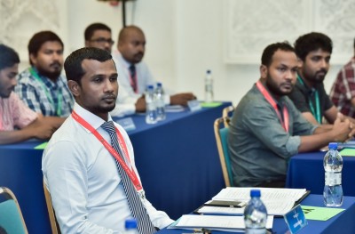 އެފްއޭއެމްގެ ރައީސްކަމަށް ޓޮމް ކުރިމަތިލައްވައިފި