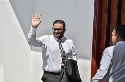 އަޅުގަނޑުގެ ޝަރީއަތް އަވަސް ކުރަނީ ވަކި މިސްރާބަކަށް ގެންދަން: އަދީބު