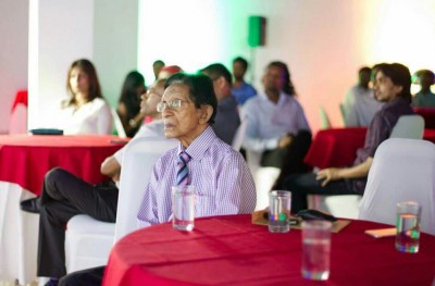 ޒާހިރު ނަސީރު އަވަހާރަވެއްޖެ