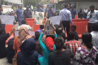 ފަސް މިނެޓް: އާރެއް ބާރެއް ނެތް ހަތަރު ވަނަ ބާރު!