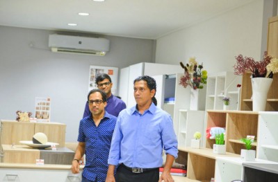 "އީވޯ" ގެ ޝޯ ރޫމެއް މަރަދޫފޭދޫގައި ހުޅުވައިފި