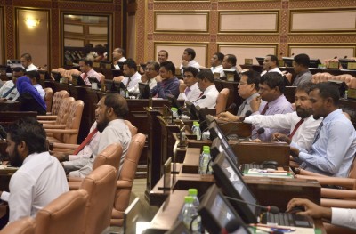މިނިސްޓަރުންގެ ލަފަޔާއެކު ޕާމަނަންޓް ސެކްރެޓަރީން އައްޔަން ކުރަން ހުށަހަޅައިފި