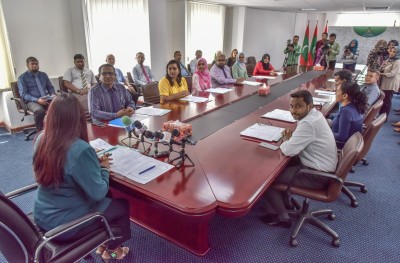 ދުންފަތް ކޮންޓްރޯލް ކުރާ ބޯޑު އިފްތިތާހުކޮށްފި