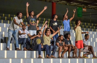 ގަލޮޅު ދަނޑު ފަޅުވެއްޖެ، މިކަމަށް ހައްލެއް ބޭނުންވޭ!