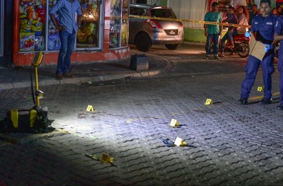 ކޮލަމް ށަވިޔަނި: ކޭމްޕަކަށް ގެންގޮސް ލީމާ ވަޅި ހެރުން ހުއްޓޭނެތަ؟