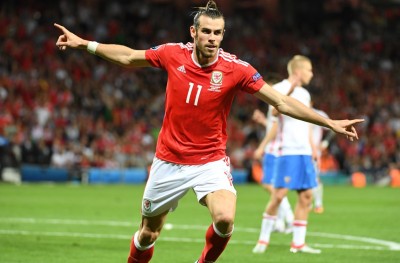 ވޭލްސް އާއި އިންގްލެންޑް ކޮލިފައިވެ ރަޝިއާ ކަޓައިފި