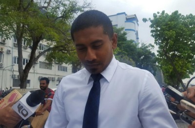 އިސްލާމިކް ބޭންކަށް ޑޮލަރު ޖަމާކުރި މައްސަލަ ރައީސް ހައްޔަރުކޮށްގެން ބަލައިދޭން އިއްތިހާދުން އެދެފި