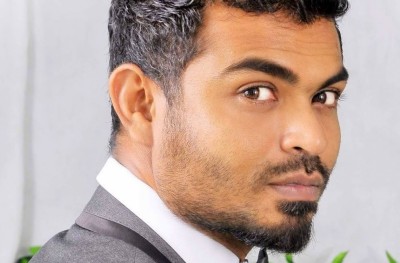 ރިޝްމީ އާއި ރަވީގެ ގުޅުމެއް ނެތް، އެކަމަކު އެކުގައި