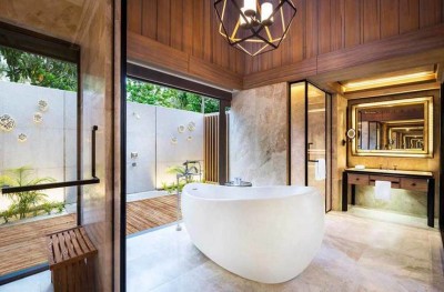 ސެއިންޓް ރެޖިސް ވޮށްމުލި ސެޕްޓެމްބަރު 1 ގައި ހުޅުވަނީ