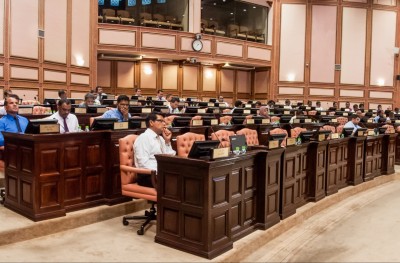 އިއުލާން ނުކޮށް ރަށްތައް ދޫކުރަން ފާސްކޮށްފި