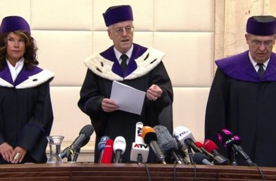 އޮސްޓްރިއާގެ ރިޔާސީ އިންތިޚާބުގެ ނަތީޖާ ސްޕްރީމް ކޯޓުން ބާތިލްކޮށްފި