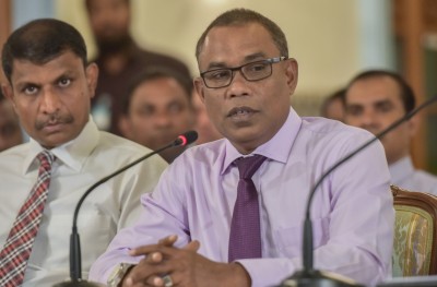 މައުމޫންގެ ސިޓީތަކާއި އެސްއެމްއެސް މެމްބަރުންނަށް ކިޔައިދެން: ނިހާން