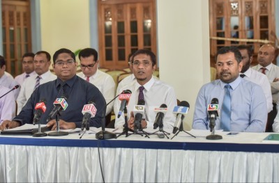 ޕީޕީއެމުން ދައުލަތުގެ މުދާ ބޭނުންކުރާ ކަމަށް ބުނާ މައްސަލަ އިލެކްޝަންސް ކޮމިޝަަނަށް