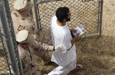 ގުއަންޓަނާމޯ ބޭ ޖަލުގެ ކުރީގެ ގައިދީއަކު ގެއްލުމުން އެމެރިކާ ސަރުކާރަށް ޕްރެޝަރު