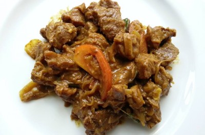 މިހާރުގެ ރެސިޕީ: ބަކަރި ރިހަ ހިކިކޮށް