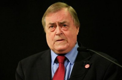 އިރާގު ހަނގުރާމަ މުޅިން ގާނޫނާ ޚިލާފު: ބްލެއާގެ ނައިބް