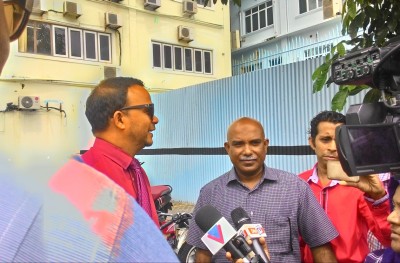 ކުރެއްވި ޓްވީޓަކާ ގުޅިގެން މެންބަރު އަލީ ހުސައިން ފުލުސް އޮފީހަށް ހާޒިރުކޮށް ފޯނު އަތުލައިފި