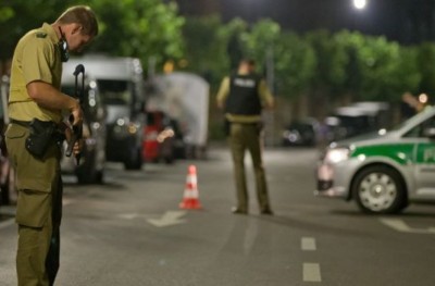 ޖަރުމަނުގެ މިއުޒިކް ފެސްޓިވަލެއްގައި ބޮން ގޮއްވާލައިފި