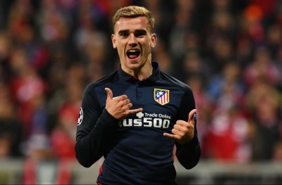 ޕީއެސްޖީ އަށް ގްރީޒްމަން ގެންނަން ބޭނުން: އެމެރީ