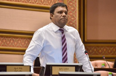 ތިމަރަފުށި މުސްތަފާގެ ބަސް؛ ރައީސް ޔާމީނަކީ ހަރުކަށި، ގޮތްދޫނުކުރައްވާ ވެރިއެއް