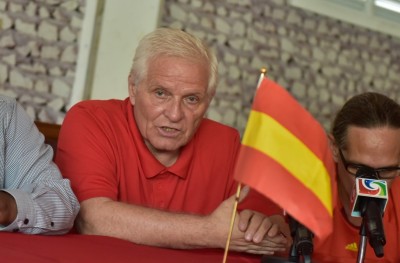 ވިކްޓަރީ ކޮޅަށް ޖެހުން: ތަށްޓެއް ހޯދުމަށް ވުރެ އުނދަގޫ މަސައްކަތެއް