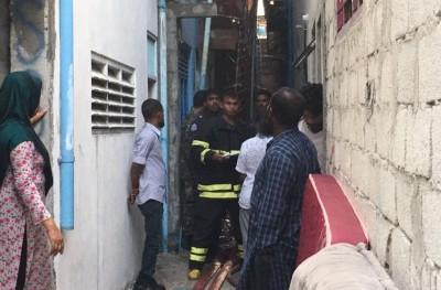 ހެންވޭރު ގެއެއްގައި އަލިފާން ރޯވެއްޖެ