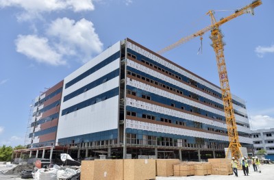 ޓްރީ ޓޮޕް ހޮސްޕިޓަލް: ސިއްހީ ހިދުމަތުގެ އާ ބާބެއްގެ ފެށުން