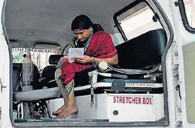 ވިހައިގެން އެމްބިއުލާންސްގައި އޮވެ އިމްތިހާނެއް ހަދައިފި