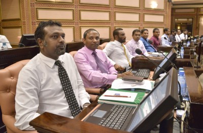 މަޖިލީހުގެ ޖަލްސާތައް ދެން ފަށާނީ އެއް މަހުގެ ޗުއްޓީއަކަށް ފަހު