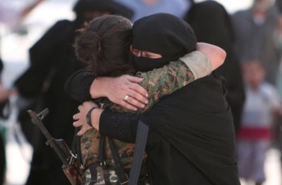 އައިއެސްގެ އަތް ދަށުން މިނިވަންވުމާ އެކު ތުނބުޅި އާއި ބުރުގާ ބާލައިފި