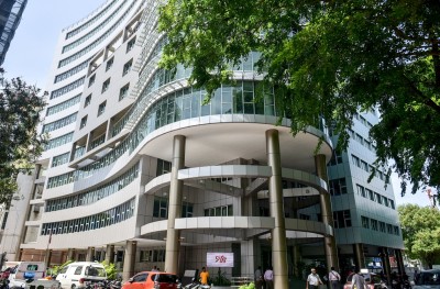 އުވާލަން ނިންމާ ޖަމިއްޔާތަކަށް އިތުރު ފުރުސަތެއް ނުދެވޭ ގޮތަށް ހަދައިފި