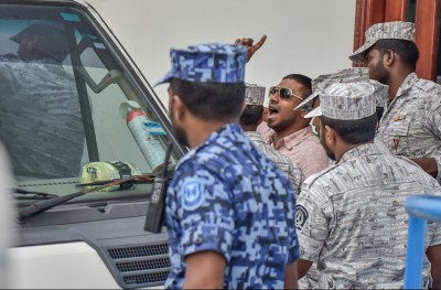 މަހުލޫފްގެ މެސެޖް: "ހިތްވަރުގަދަކުރޭ، ވެއްޓެނީ"!