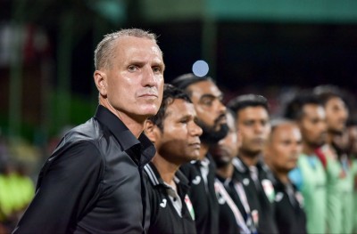 ކާމިޔާބު ލިބުނީ ޕްރެޝަރާ ކުރިމަތިލައިގެން: ކޯޗު