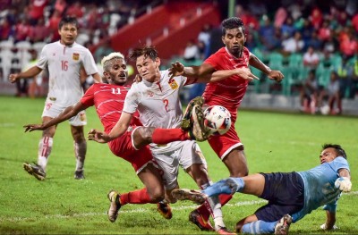 ލާއޮސް ބަލިކޮށް ރާއްޖެ ކޮލިފައިންގެ ގްރޫޕް ސްޓޭޖާ ގާތަށް