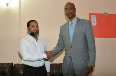 އަދާލަތު ޕާޓީގައި ރައީސަކު ނެތް ކަމަށް ބުނުމުން ހިތްހަމަނުޖެހިއްޖެ
