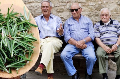 ވަރަށް އުމުރުދިގު މީހުން އުޅޭ ރަށެއް: ސިއްރަކީ ކޮބާ؟