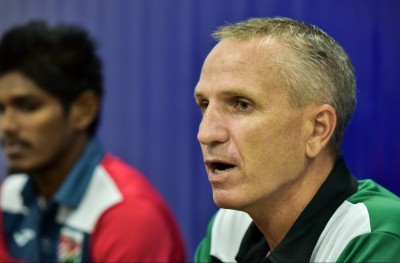 ގައުމީ ކޯޗުގެ ފަރާތުން ދިވެހި ސަޕޯޓަރުންނަށް މެސެޖެއް!