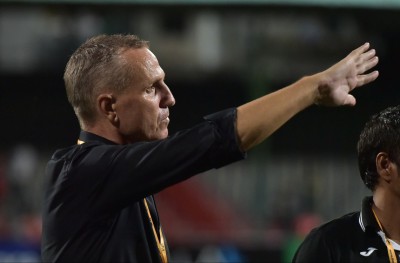 މިވަރުގެ ރޫހެއް، ޖޯޝެއް ނުދެކެން: ގައުމީ ކޯޗު