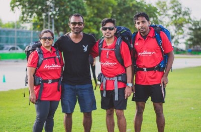 ތިން ދިވެހިންނާ އެކު ގައުމީ އެއާލައިން މޯލްޑިވިއަންގެ ނަން އެވަރެސްޓަށް