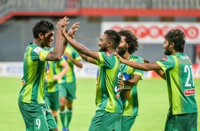 މާޒިޔާ އިން ދިވެހި ޕްރިމިއާ ލީގުގެ ޗެމްޕިއަންކަން ހޯދައިފި