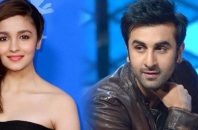 "ޑްރެގަން" ގައި އާލިއާ އާއި ރަންބީރަކީ ސުޕަހީރޯ އިން