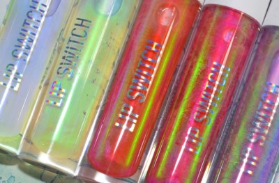 މެޓް ލިޕްސްޓިކް ޖައްސާ ފޫހިވެއްޖެ ނަމަ މި ލިޕް ގްލޮސް ޖައްސާލާ