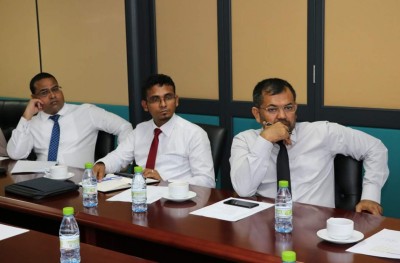 ބަޖެޓު އެކުލަވާލުމަށް އިގްތިސާދީ މިންގަނޑުތަކާ ގުޅޭ ގޮތުން މަޝްވަރާކުރައްވައިފި