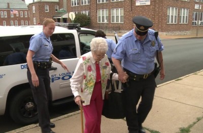 މަރުވުމުގެ ކުރިން ހައްޔަރުވާން ބޭނުންވާތީ 102 އަހަރު މީހަކު ހައްޔަރުކޮށްފި