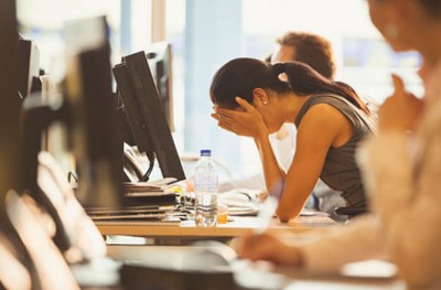 ވަޒީފާ ގެއްލުމުގެ ބިރާ ހަކުރު ބައްޔާ ގުޅުމެއް އޮވެދާނެ