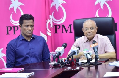 މައުމޫނާ ނުލައި ޔާމީނަށް 2018 ކާމިޔާބެއް ނުކުރެވޭނެ، ކޯލިޝަން ހަދާނެ ބަޔަކު ވެސް ނެތް: އުމަރު
