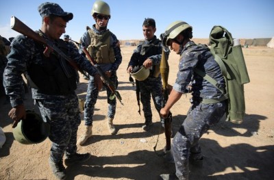 އައިއެސްގެ އަތްދަށުން މޮސޫލް ހިފުމުގެ ހަނގުރާމަ ފަށައިފި