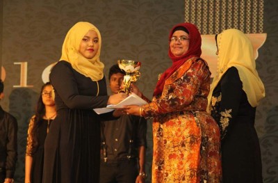 އިމާދުއްދީން ސްކޫލުގެ އެންމެ މޮޅު ދަރިވަރަކަށް އިޒްދާން