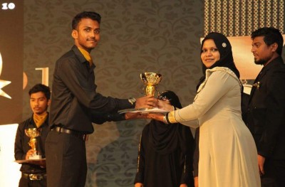 އިމާދުއްދީން ސްކޫލުގެ އެންމެ މޮޅު ދަރިވަރަކަށް އިޒްދާން